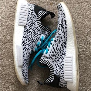 Adidas NMD_R1 Primeknit Zebra Boost